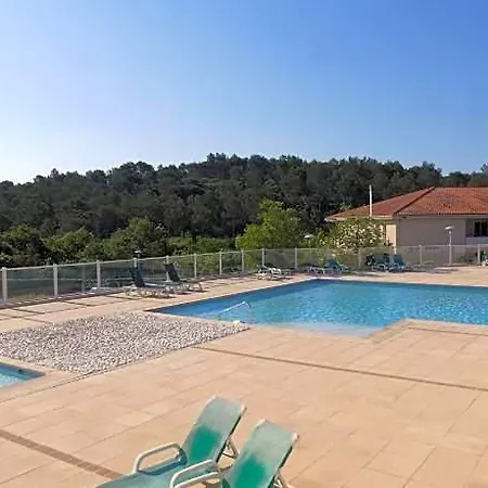 Les Parasols D'argens